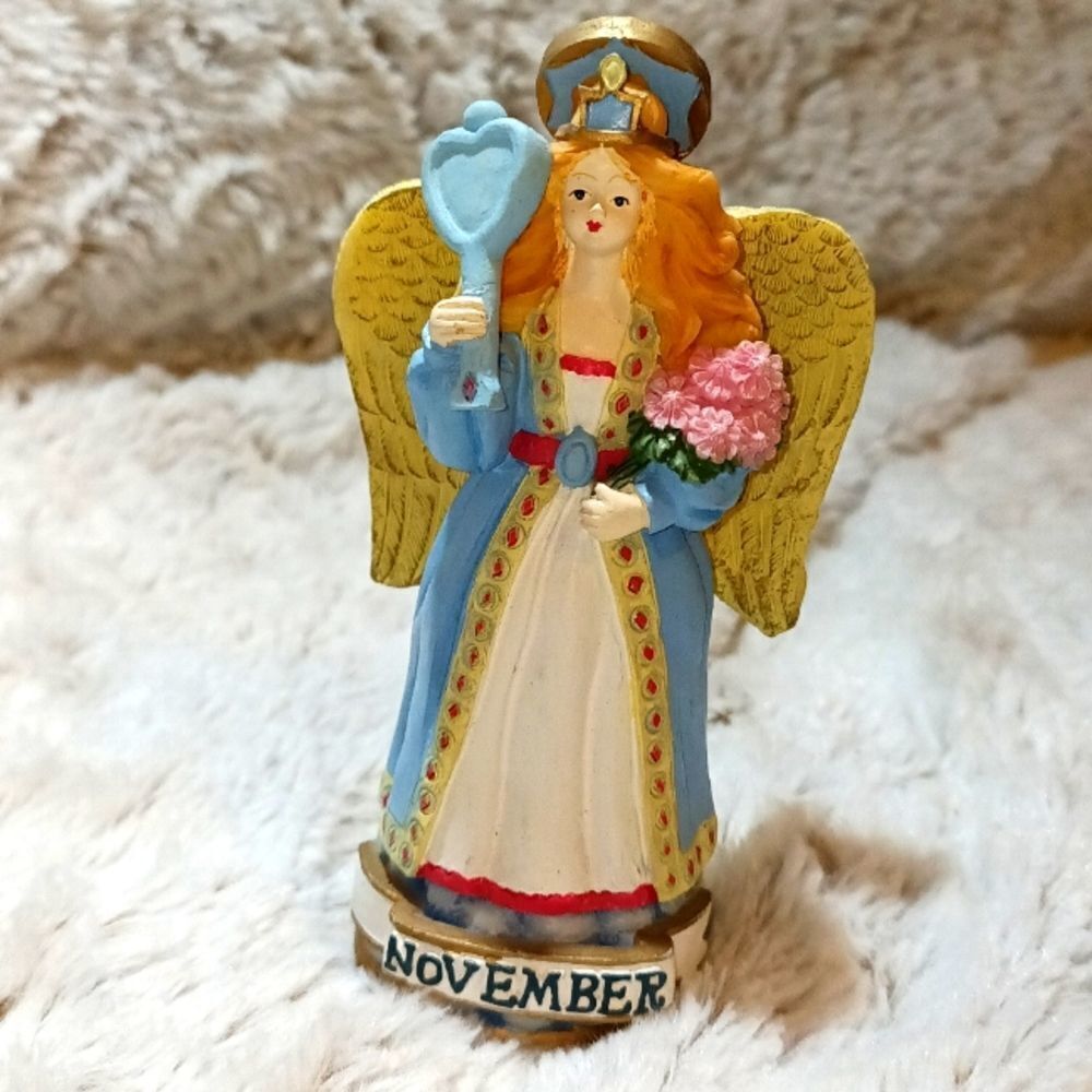 1995 Chadwick Miller November angel figurine. Collectable